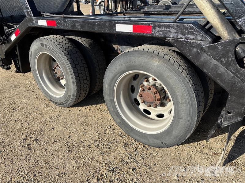 Western Star 4900FA Autotransporteri