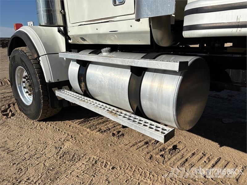 Western Star 4900FA 6x4 Mud Mixing Truck 其他货车