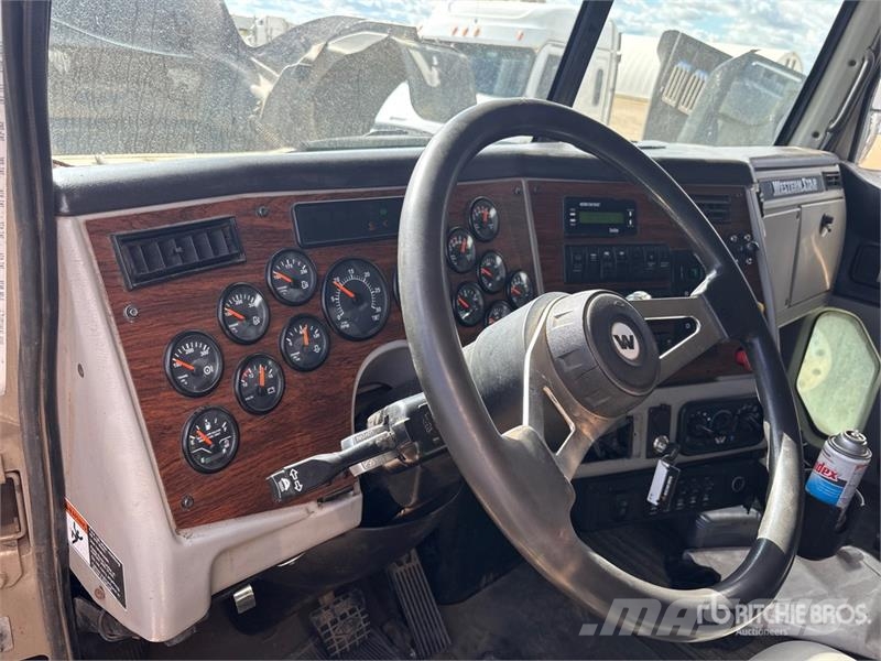 Western Star 4900FA 6x4 T/A Sleeper Truck Tractor Motrici e Trattori Stradali