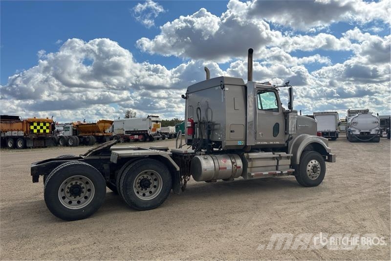 Western Star 4900FA 6x4 T/A Sleeper Truck Tractor Motrici e Trattori Stradali