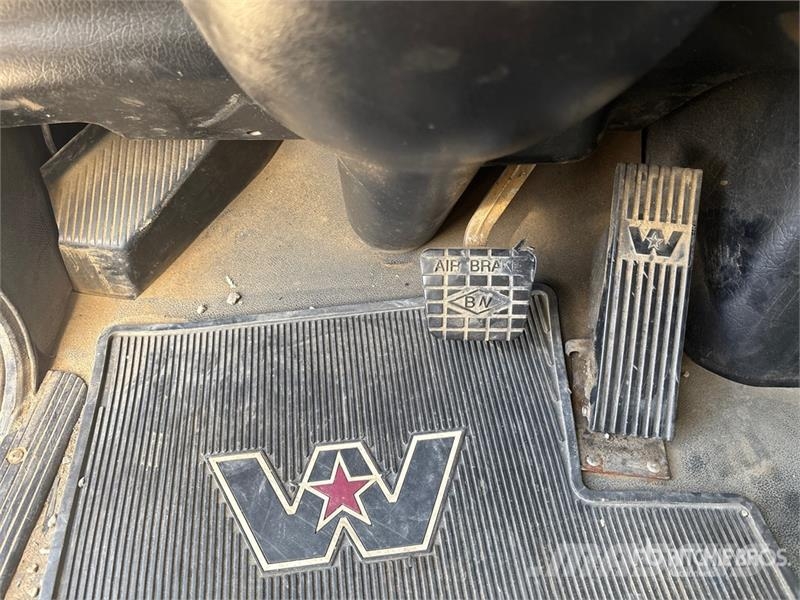 Western Star 4900FA 6x4 T/A Sleeper Truck Tractor Motrici e Trattori Stradali