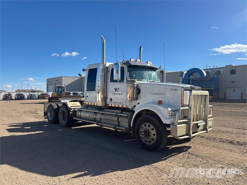 Western Star 4900FA 6x4 T/A Sleeper Truck Tractor Trekkers