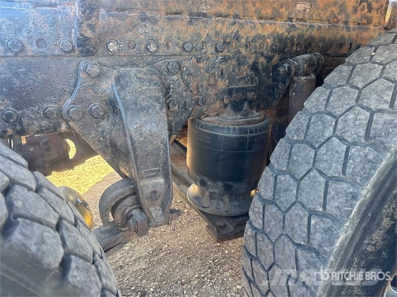 Western Star 4900SA 6x4 T/A Sleeper Truck Tractor 中古トラクターヘッド | トレーラーヘッド