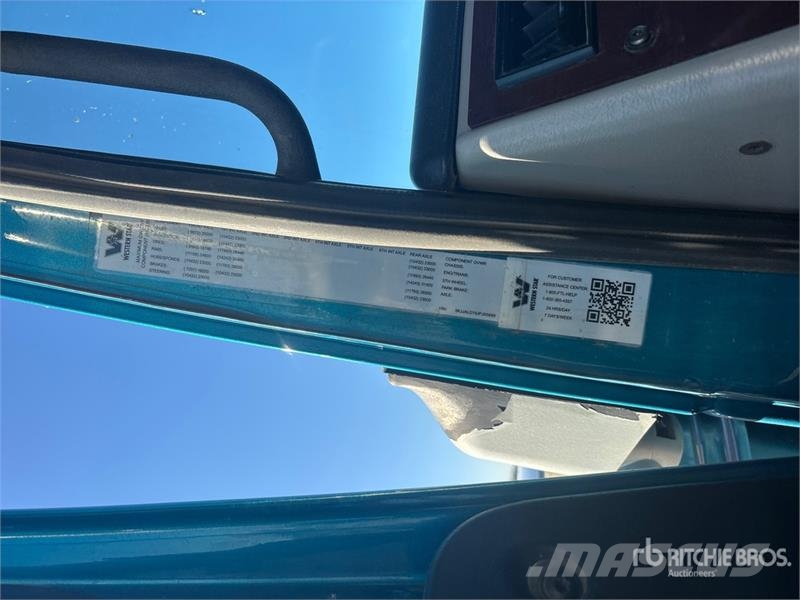 Western Star 4900SA 6x4 T/A Sleeper Truck Tractor 中古トラクターヘッド | トレーラーヘッド