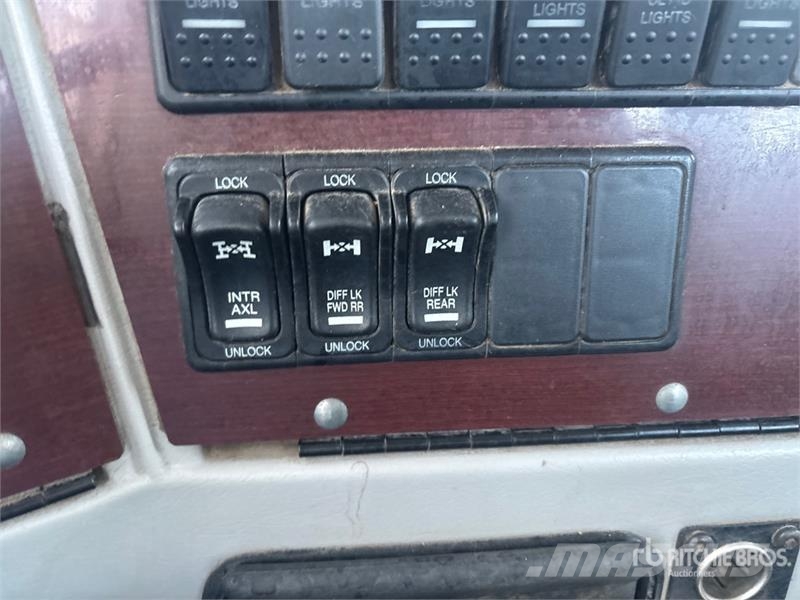 Western Star 4900SA 6x4 T/A Dump Truck Kiperi kamioni