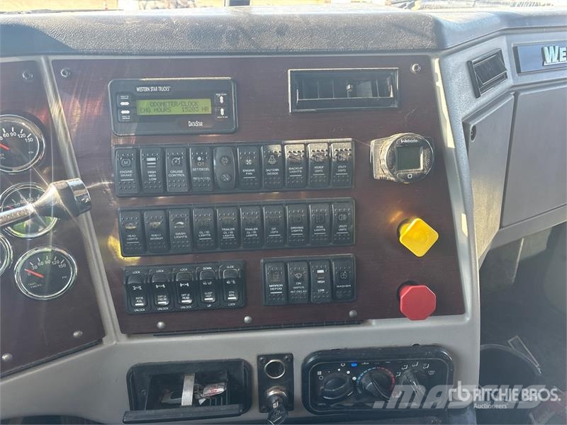 Western Star 4900SA 6x4 T/A Sleeper Truck Tractor 中古トラクターヘッド | トレーラーヘッド