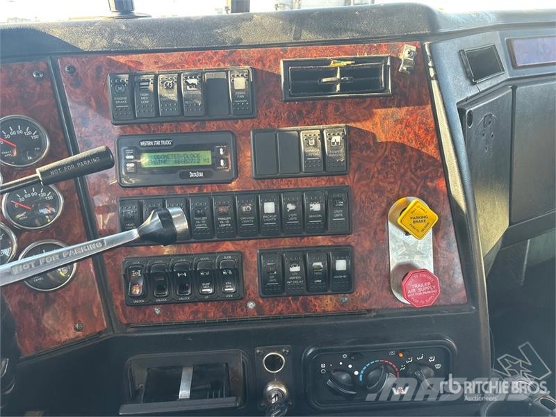 Western Star 4900SA 6x4 Sleeper Winch Truck Šleperi za vozila