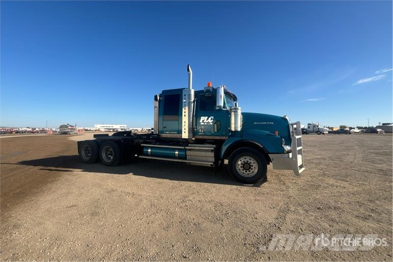 Western Star 4900SA 6x4 T/A Sleeper Truck Tractor 中古トラクターヘッド | トレーラーヘッド