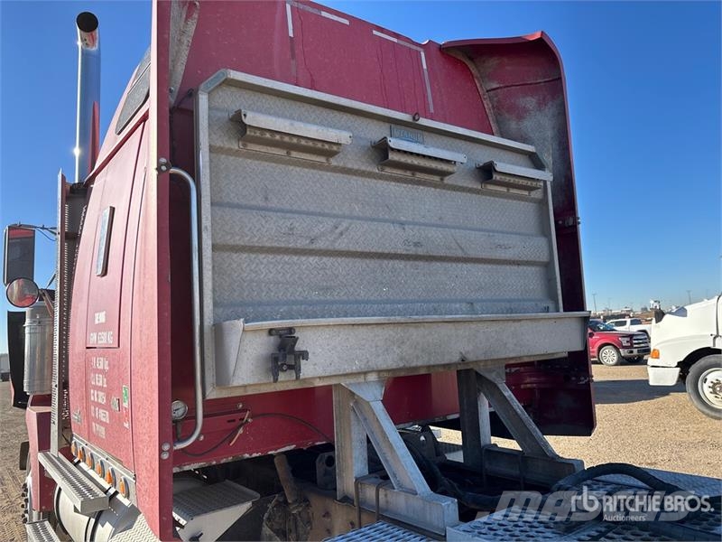 Western Star 4900SA 6x4 T/A Sleeper Truck Tractor Dragbilar