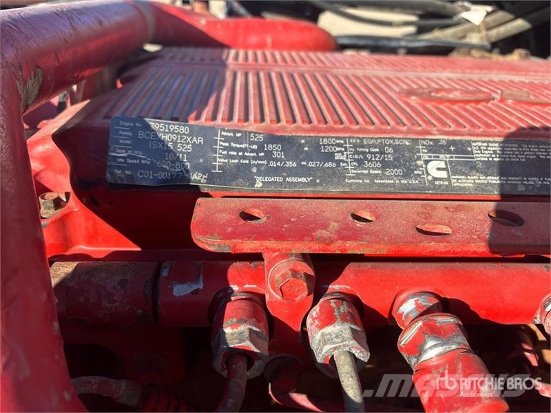 Western Star 4900SA 6x4 T/A Sleeper Truck Tractor Седельные тягачи