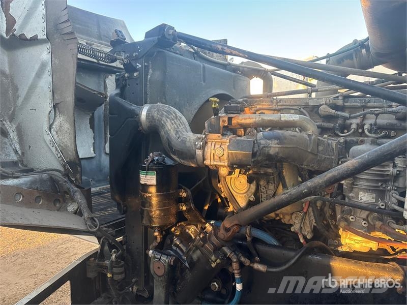 Western Star 4900SA 6x4 T/A Dump Truck Kiperi kamioni