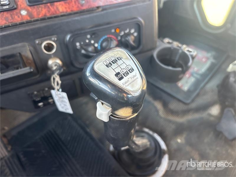 Western Star 4900SA 6x4 Sleeper Winch Truck Šleperi za vozila