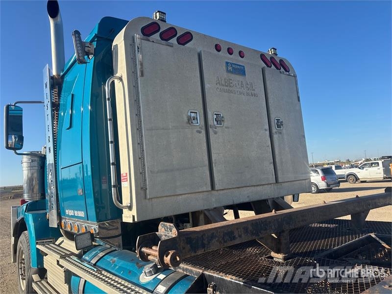 Western Star 4900SA 6x4 T/A Sleeper Truck Tractor 中古トラクターヘッド | トレーラーヘッド