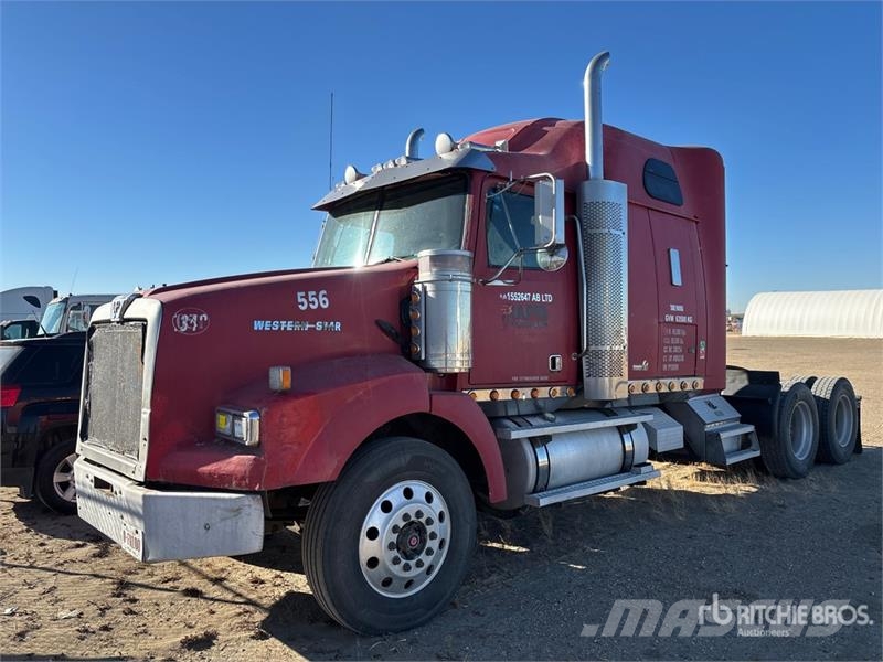 Western Star 4900SA 6x4 T/A Sleeper Truck Tractor Dragbilar
