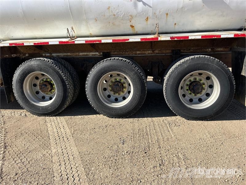 Western Star 4900SA 8x6 Water Truck صهاريج مياه