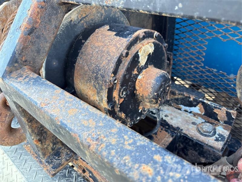 Western Star 4900SA 8x6 Sleeper Winch Truck Vehículos de reciclaje