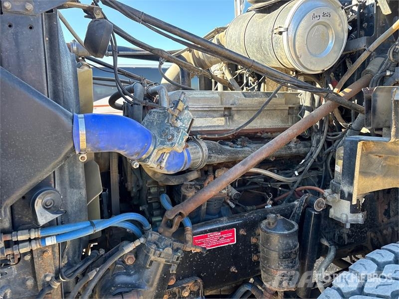 Western Star 4900SA 8x6 Sleeper Winch Truck Evakuators ar manipulatoru