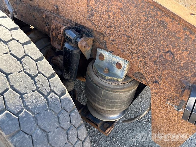 Western Star 4900SA 8x6 Sleeper Winch Truck Hinausautot