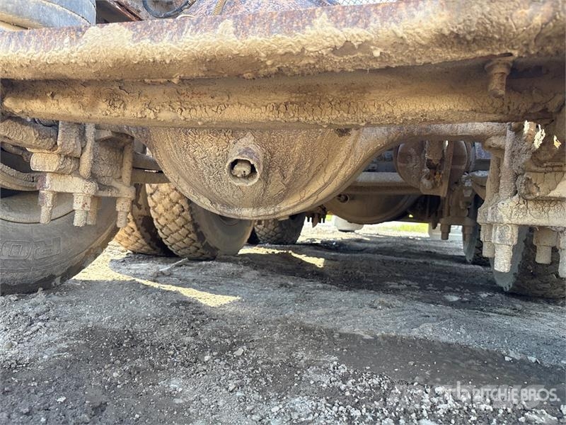 Western Star 4900SA 8x6 Sleeper Winch Truck Vehículos de reciclaje