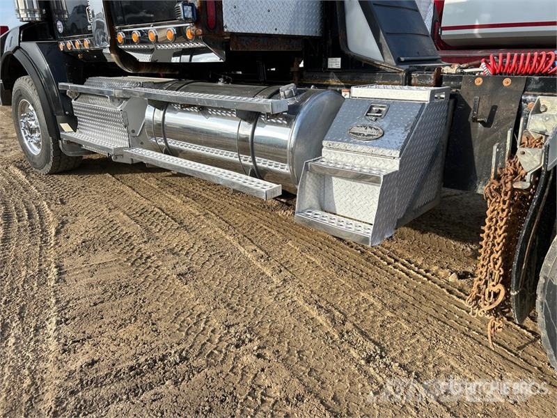 Western Star 4900SA 8x6 Logging Tri/A Sleeper Truck Tractor Prime Movers