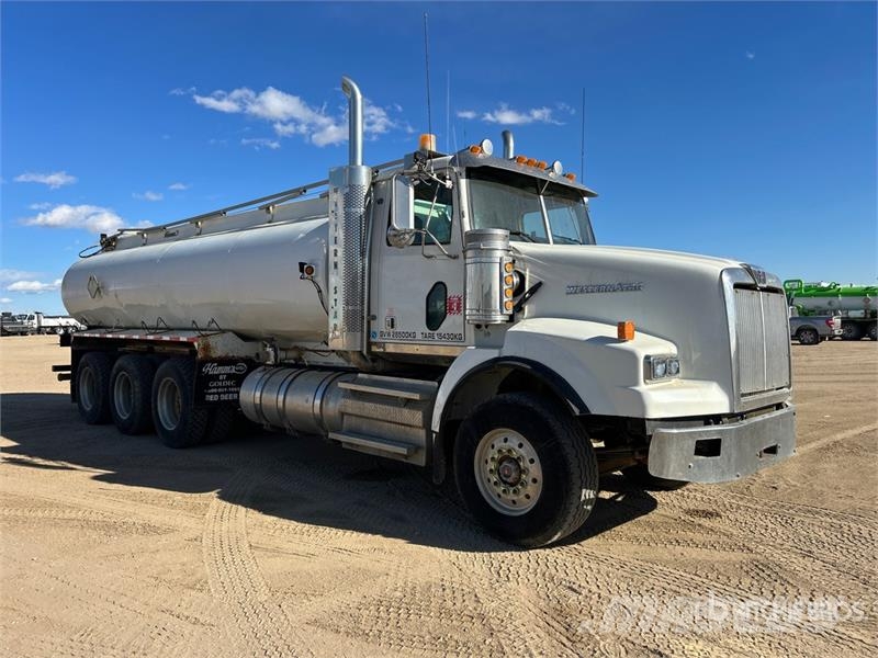 Western Star 4900SA 8x6 Water Truck صهاريج مياه