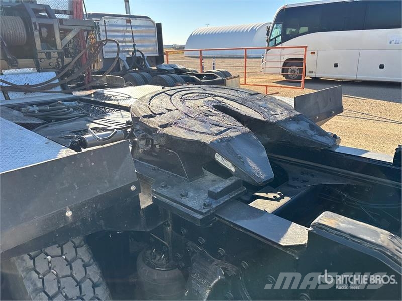 Western Star 4900SA 8x6 Sleeper Winch Truck Evakuators ar manipulatoru