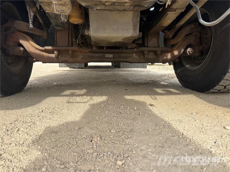 Western Star 4900SA 8x6 Flushby Tanker Truck (Inoperable) Camiões-cisterna