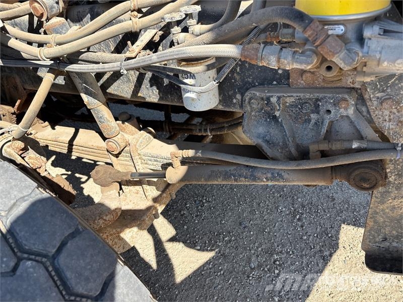 Western Star 4900SA 8x6 Sleeper Winch Truck Hinausautot