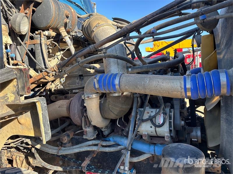 Western Star 4900SA 8x6 Sleeper Winch Truck Evakuators ar manipulatoru