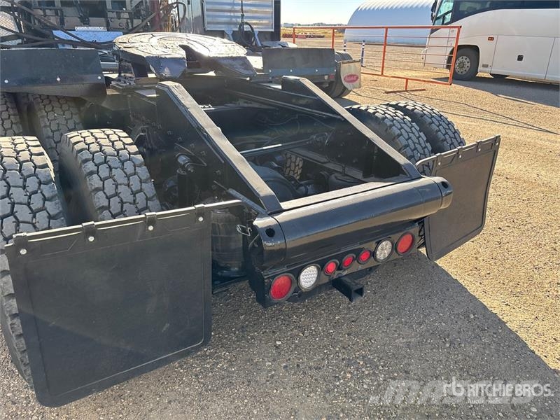 Western Star 4900SA 8x6 Sleeper Winch Truck Evakuators ar manipulatoru