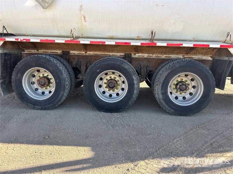 Western Star 4900SA 8x6 Water Truck صهاريج مياه