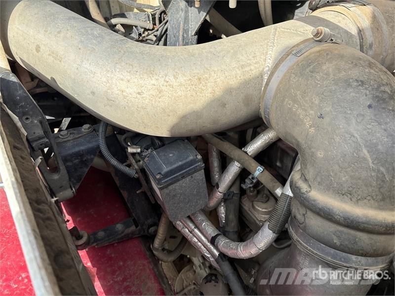 Western Star 4900SA 8x6 Sleeper Winch Truck مركبات إصلاح الأعطال