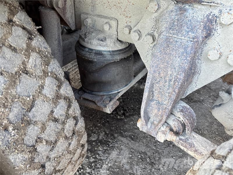 Western Star 4900SA 8x6 Sleeper Winch Truck Vehículos de reciclaje