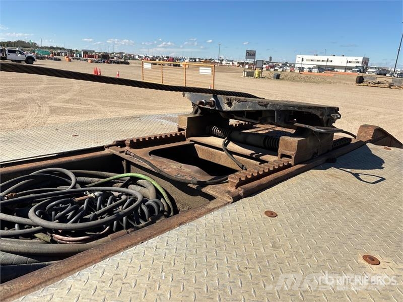 Western Star 4900SA 8x6 Sleeper Winch Truck Hinausautot