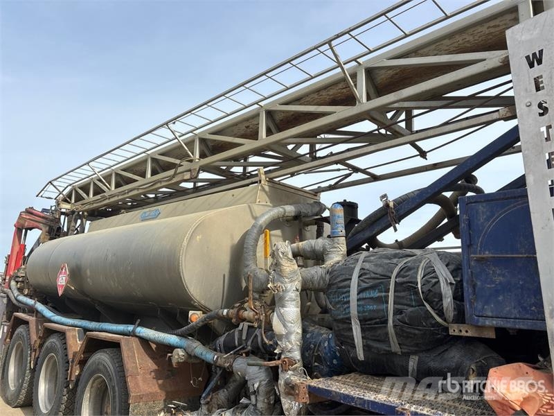 Western Star 4900SA 8x6 Flushby Tanker Truck (Inoperable) Camiões-cisterna
