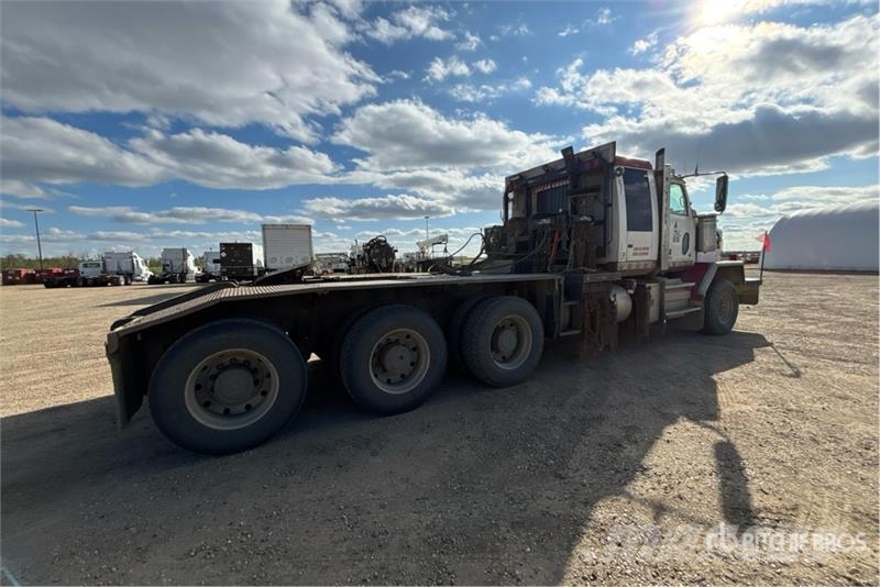 Western Star 4900SA 8x6 Sleeper Winch Truck مركبات إصلاح الأعطال