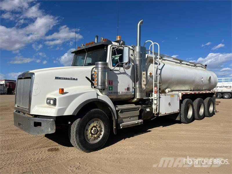 Western Star 4900SA 8x6 Water Truck صهاريج مياه