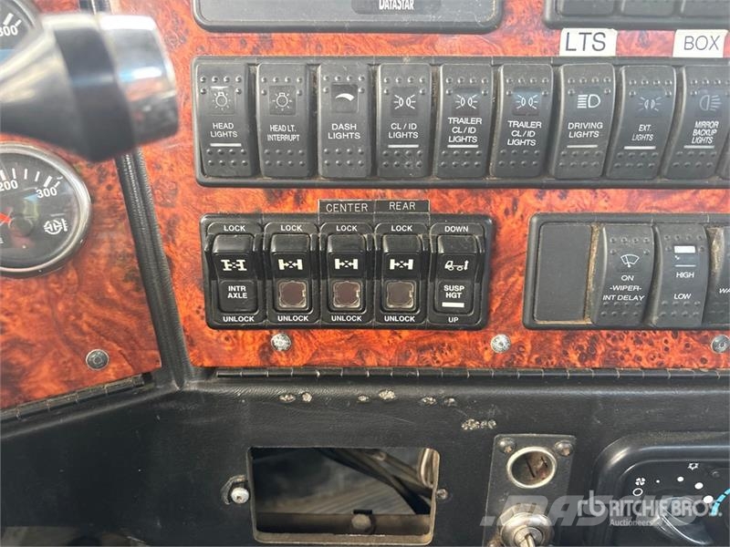 Western Star 4900SA 8x6 Water Truck Поливальні машини
