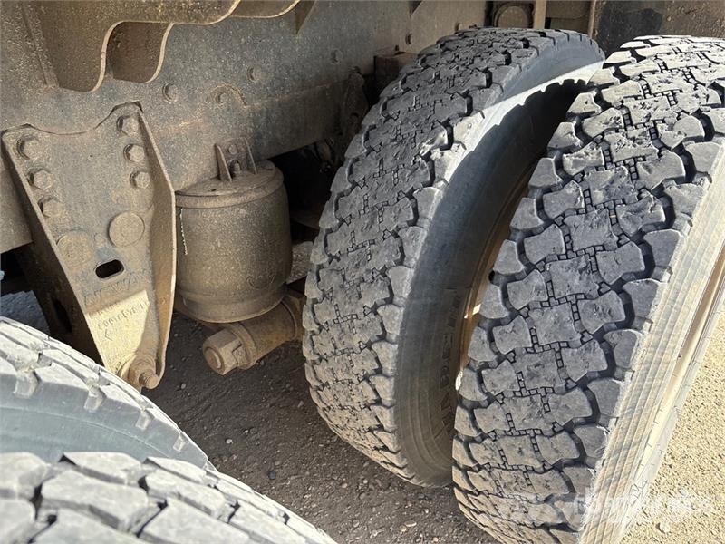 Western Star 4900SA 8x6 Sleeper Winch Truck مركبات إصلاح الأعطال