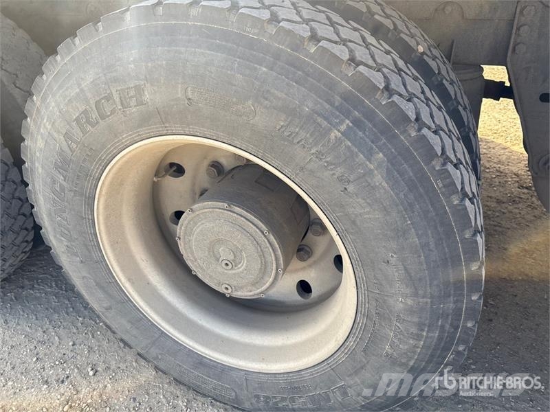 Western Star 4900SA 8x6 Sleeper Winch Truck مركبات إصلاح الأعطال