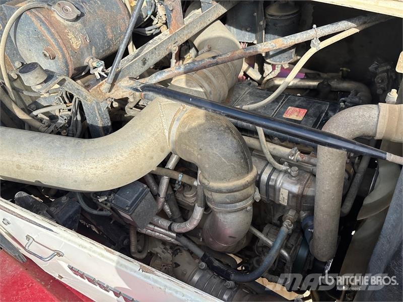 Western Star 4900SA 8x6 Sleeper Winch Truck مركبات إصلاح الأعطال