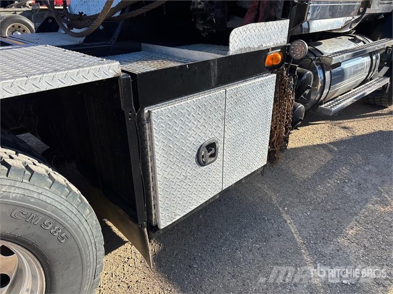 Western Star 4900SA 8x6 Sleeper Winch Truck Evakuators ar manipulatoru