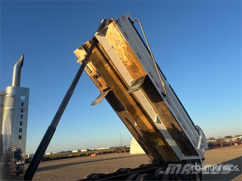 Western Star 4900SA 8x6 Tri/A Dump Truck Sora- ja kippiautot