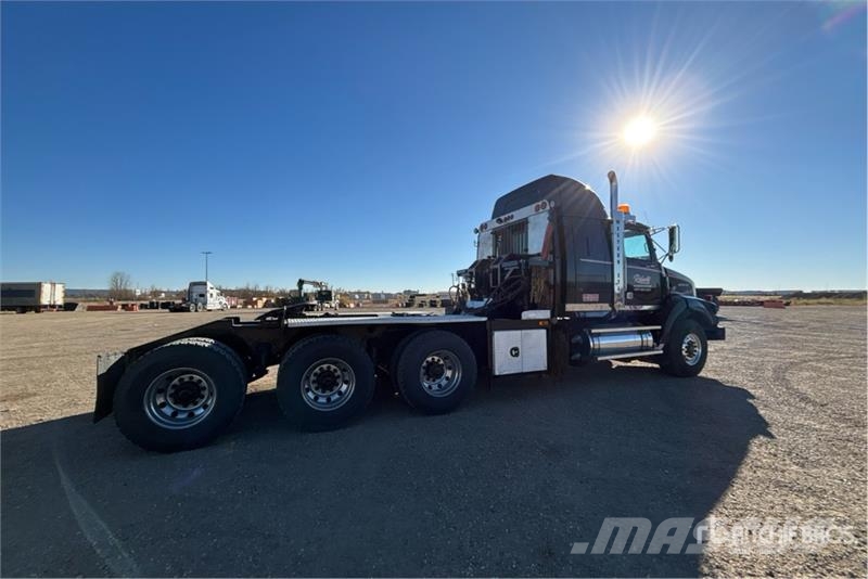 Western Star 4900SA 8x6 Sleeper Winch Truck Evakuators ar manipulatoru