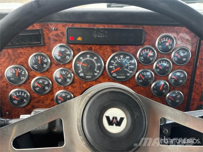 Western Star 4900SA 8x6 Water Truck Поливальні машини