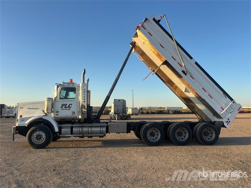 Western Star 4900SA 8x6 Tri/A Dump Truck Sora- ja kippiautot