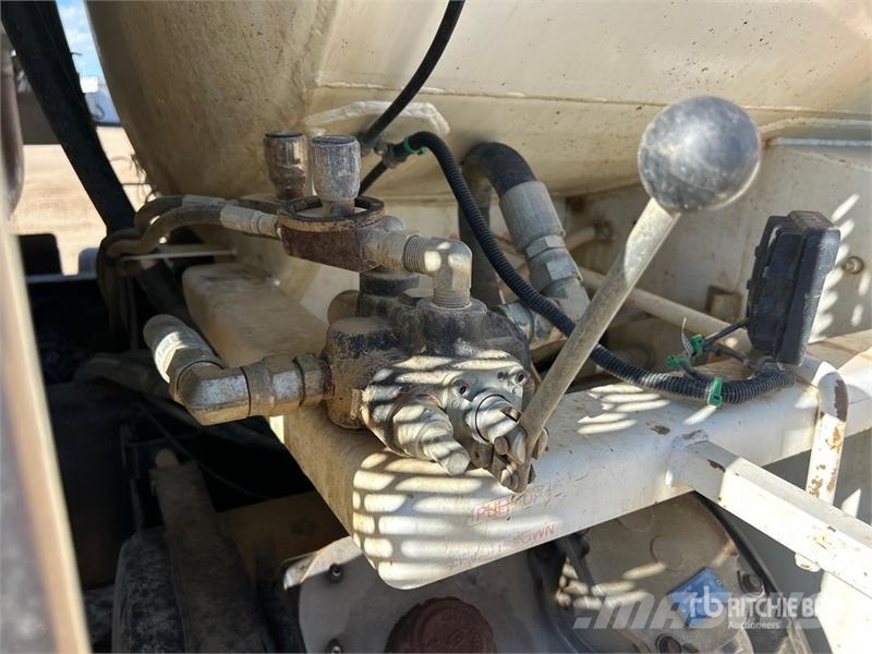 Western Star 4900SA 8x6 Water Truck صهاريج مياه