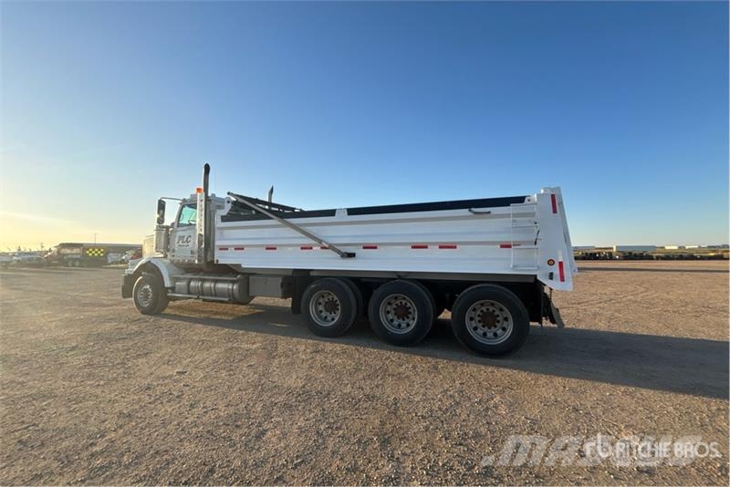 Western Star 4900SA 8x6 Tri/A Dump Truck Sora- ja kippiautot