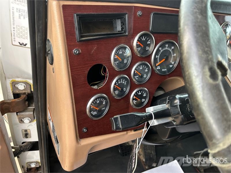 Western Star 4900SB Verarbeitungsgeräte