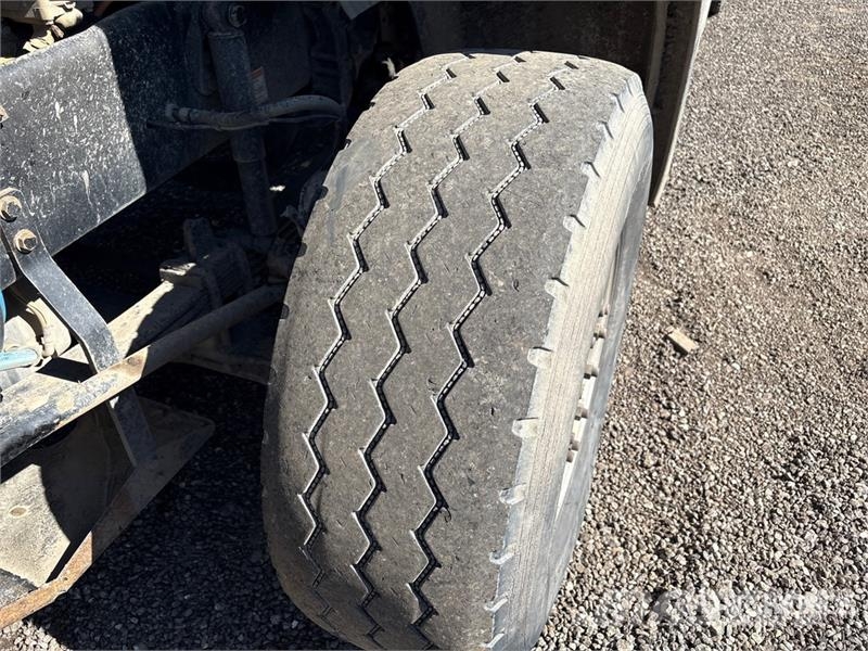 Western Star 4900SB 6x4 T/A Dump Truck Damperli kamyonlar